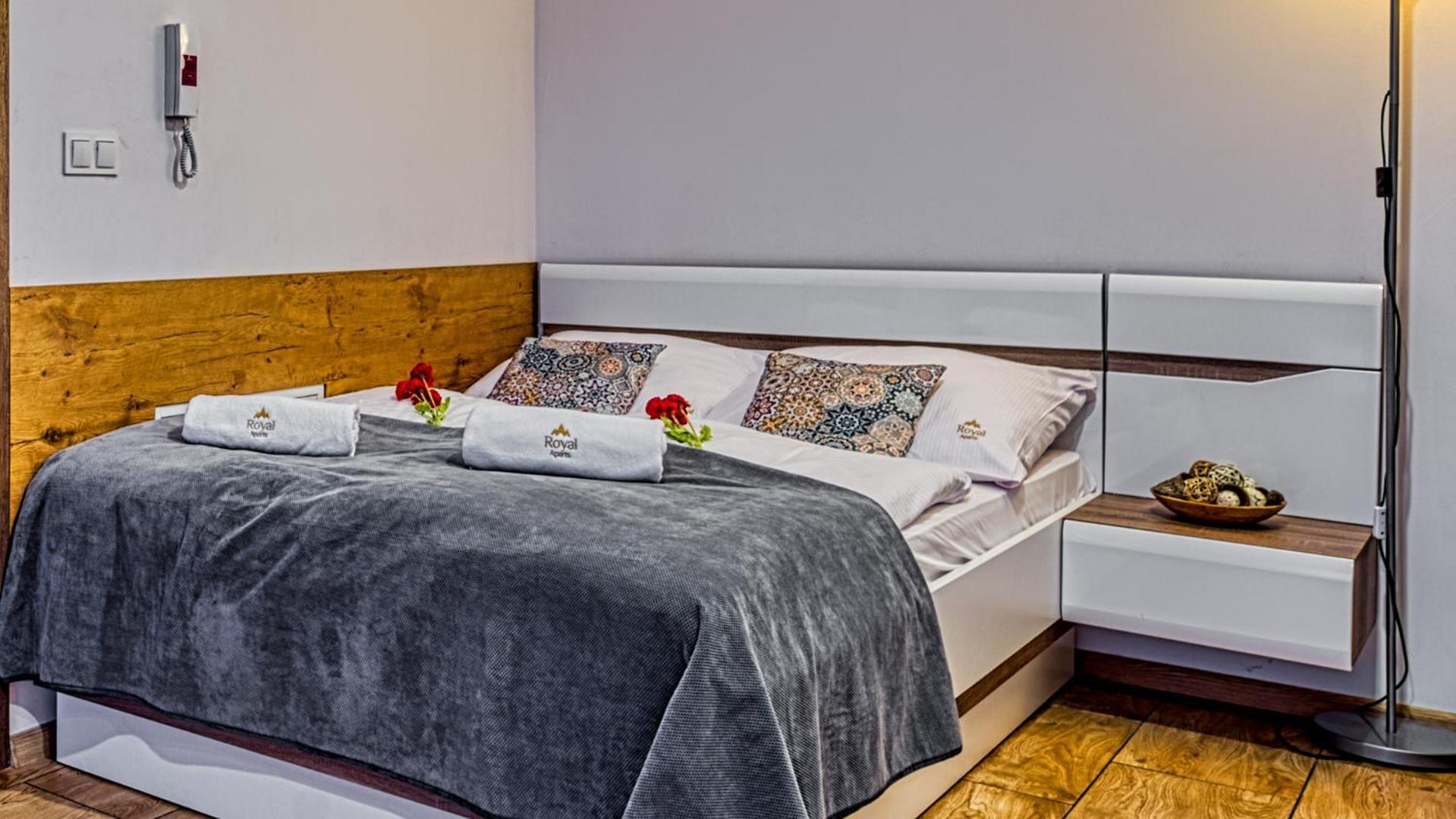 Apartamenty Z Basenem I Saunami Stone Hill Resort II Vip Centrum By Royal Aparts Szklarska Poręba Exteriör bild