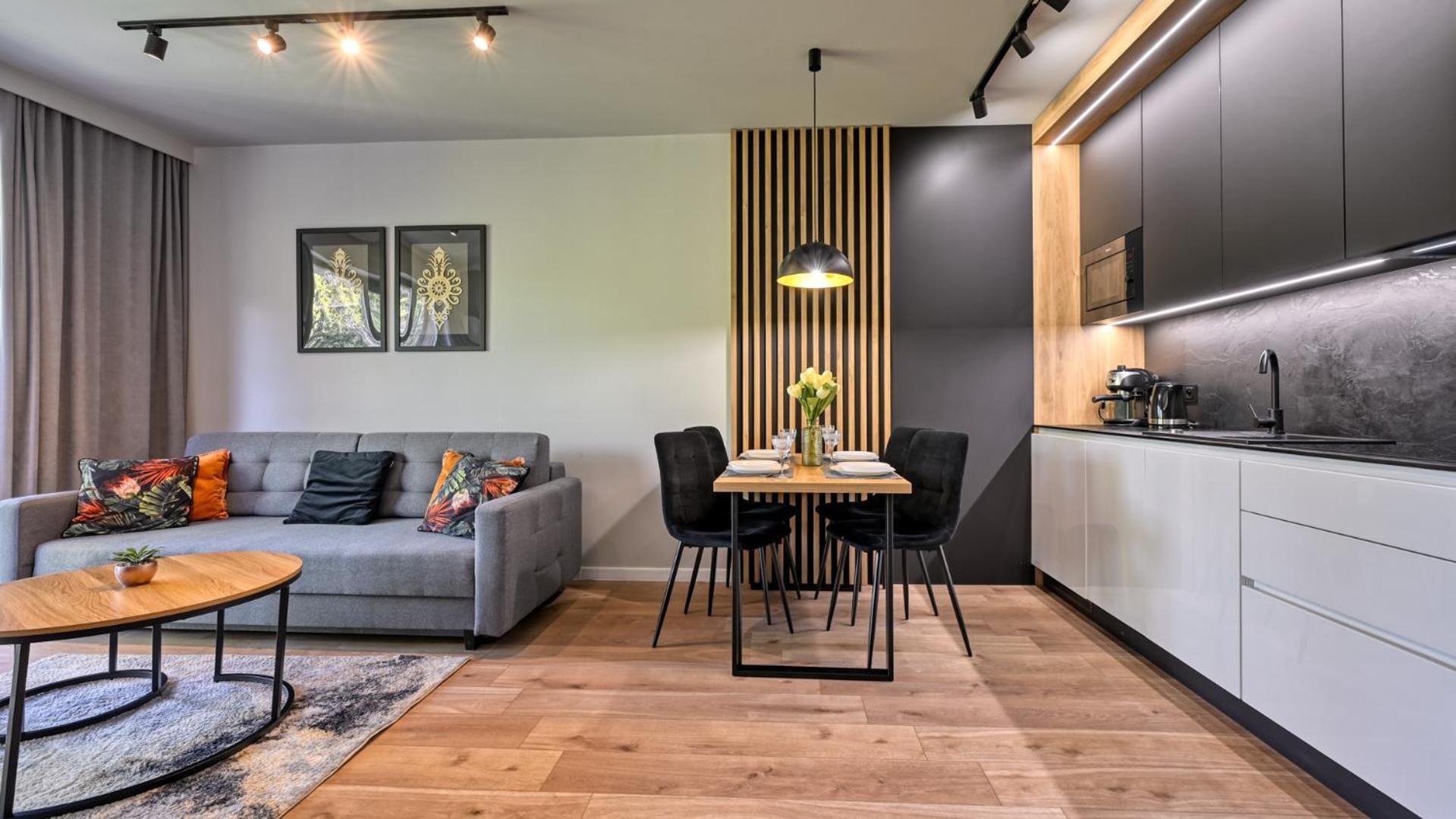 Apartamenty Z Basenem I Saunami Stone Hill Resort II Vip Centrum By Royal Aparts Szklarska Poręba Exteriör bild